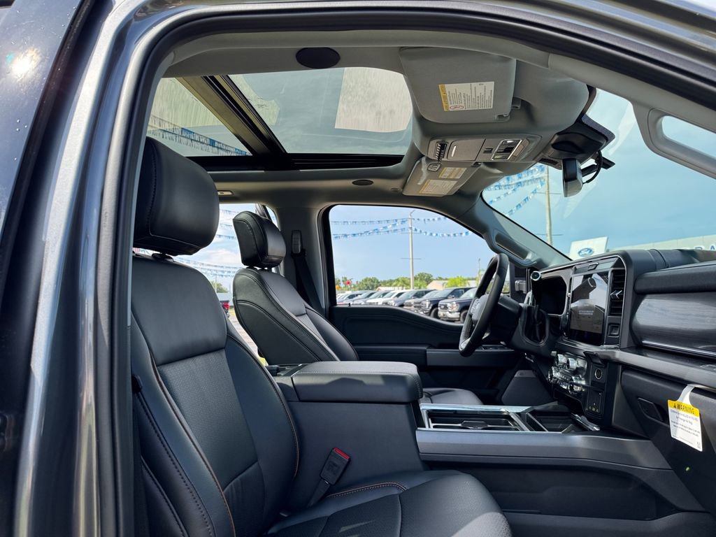 New 2025 Ford F350 Lariat w/ Lariat Ultimate Package image 19
