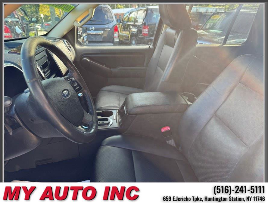 Used 2010 Ford Explorer Limited image 23