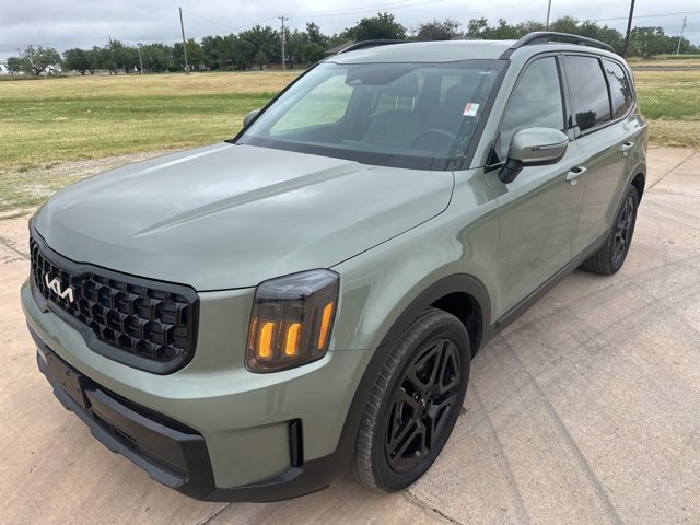Used 2024 Kia Telluride EX X-Line image 3