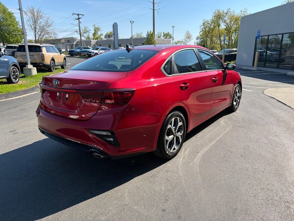 Certified 2021 Kia Forte LXS FWD image 7