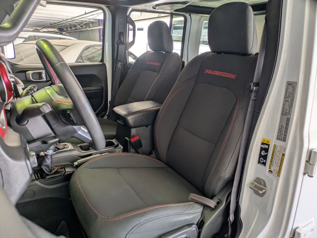 Used 2023 Jeep Wrangler Unlimited Rubicon AWD/4WD image 23