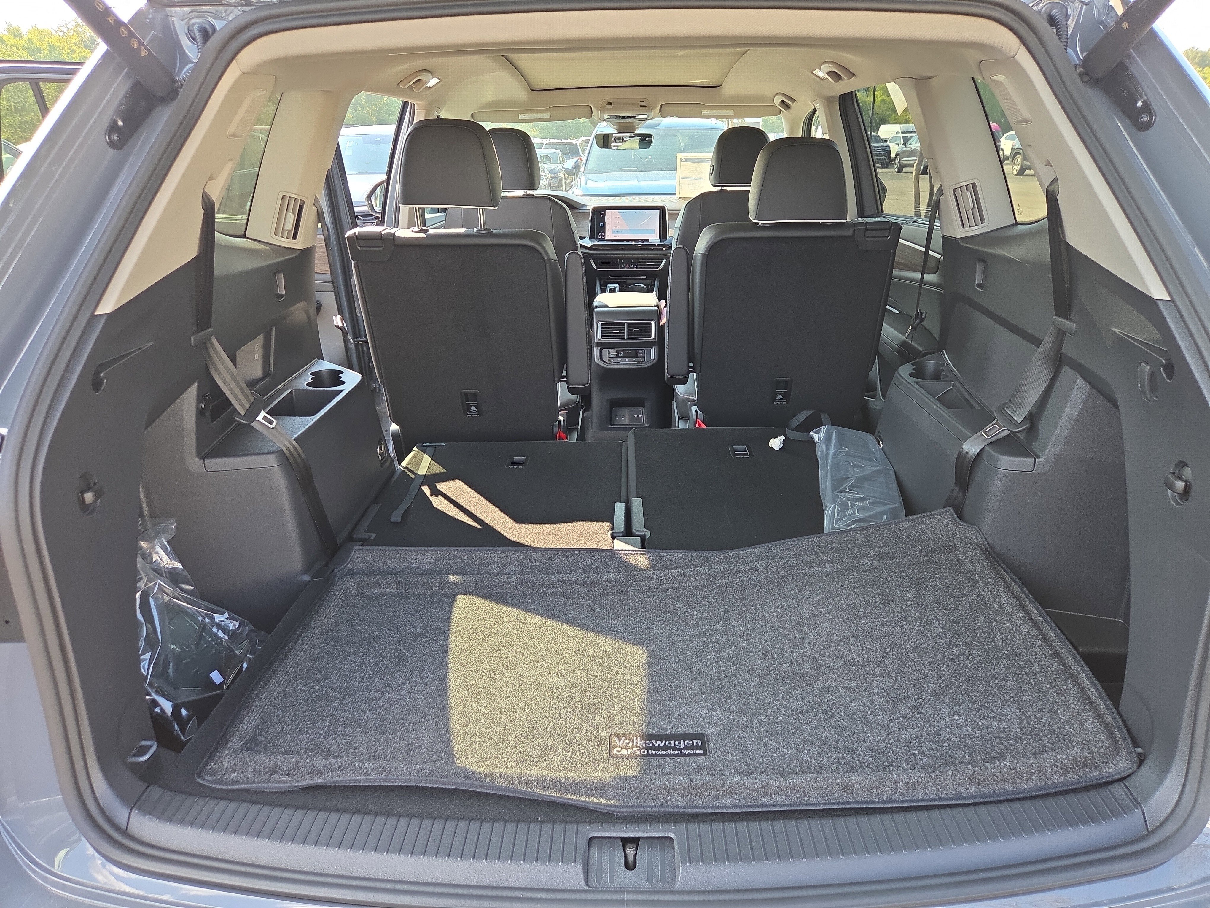 New 2026 Volkswagen Atlas SEL Premium R-Line image 8