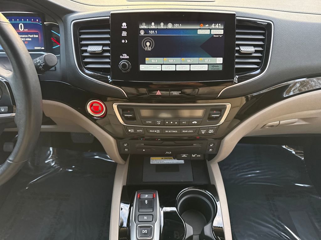 Used 2022 Honda Pilot Elite image 17