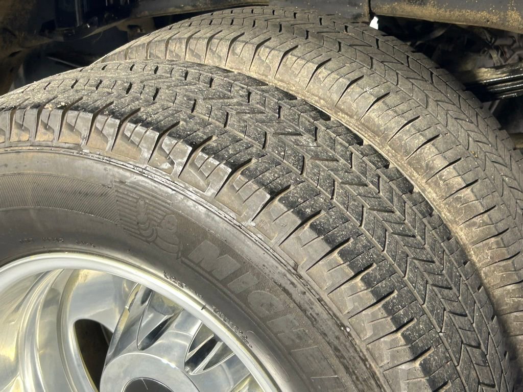 Used 2023 Chevrolet Silverado 3500 High Country image 39