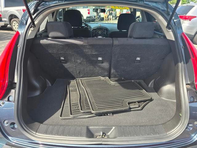 Used 2013 Nissan Juke SV AWD/4WD image 9