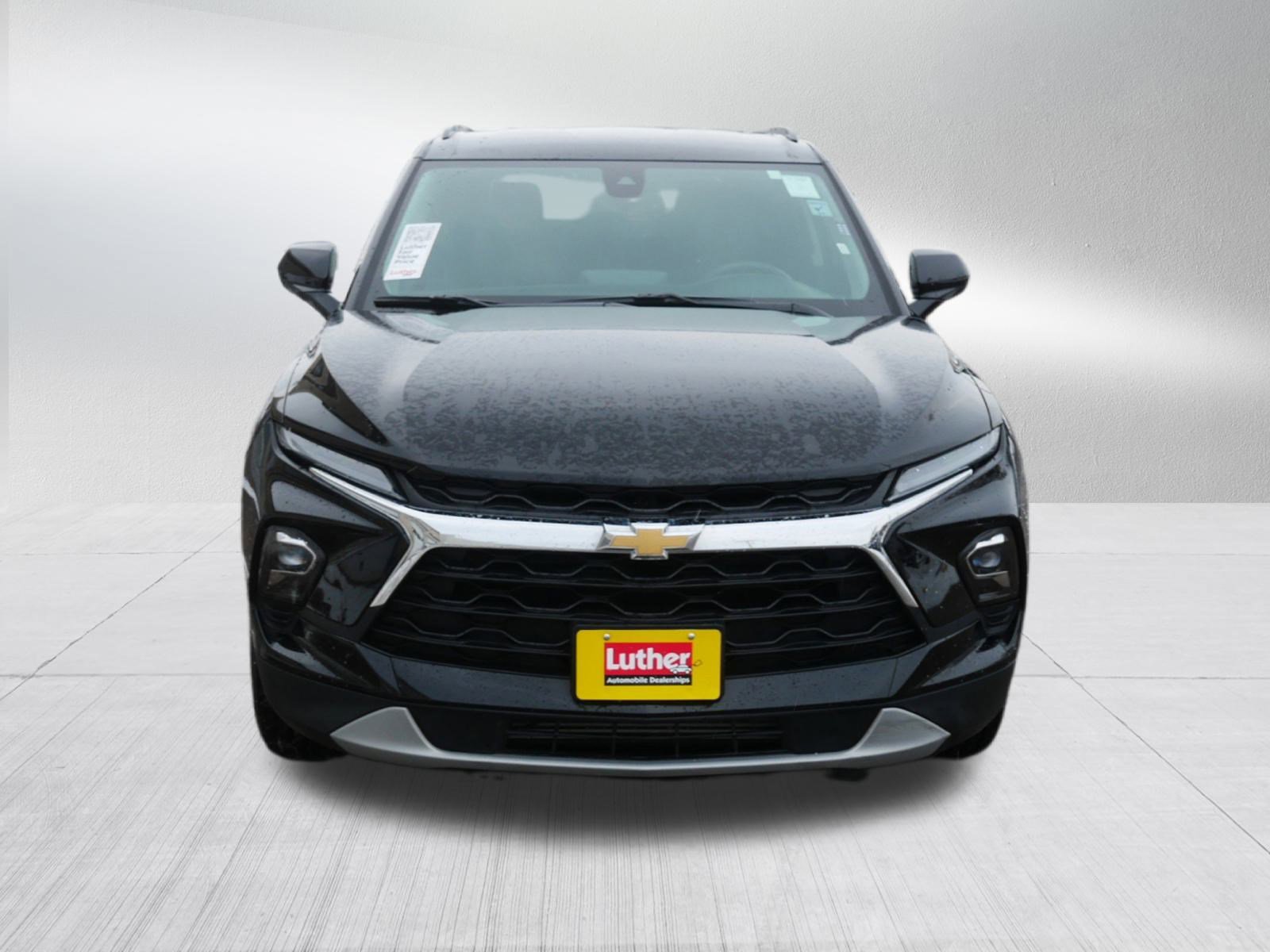 Used 2024 Chevrolet Blazer LT w/ Convenience Package image 2