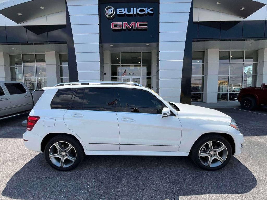 Used 2014 Mercedes-Benz GLK 250 BlueTEC 4MATIC image 2