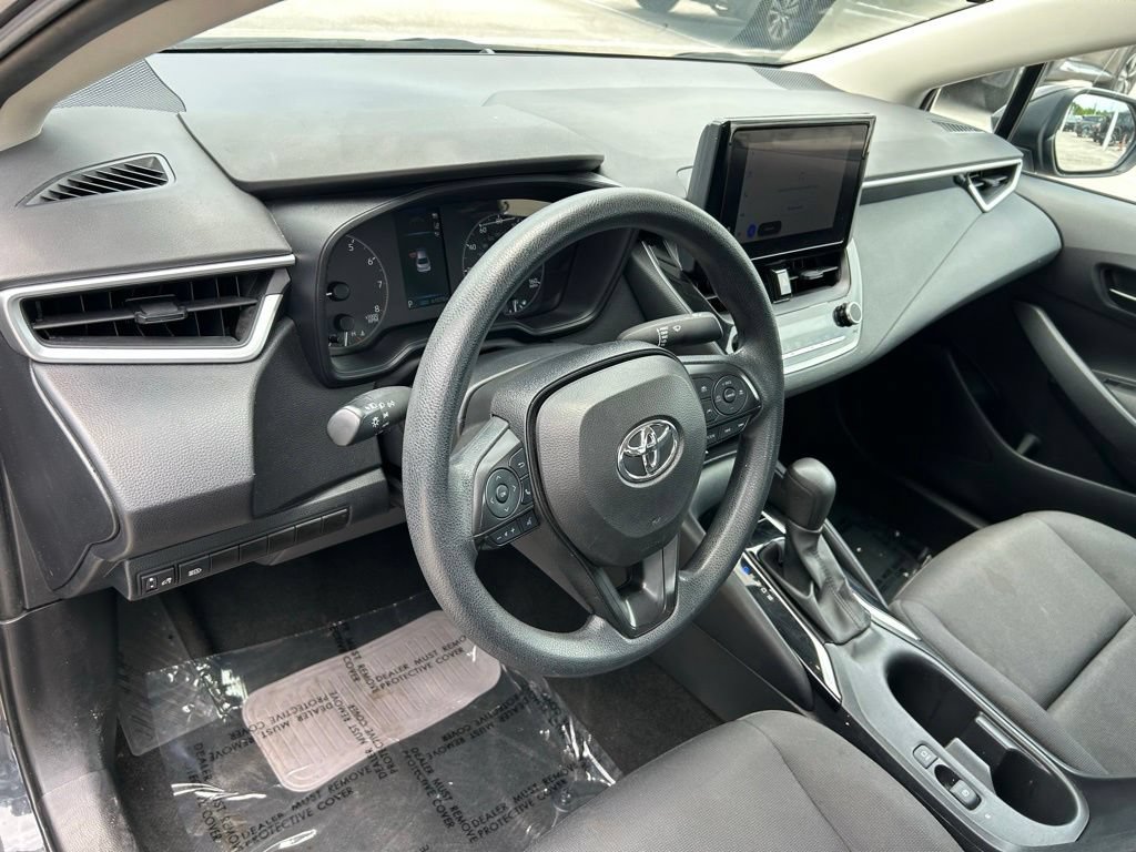 Used 2024 Toyota Corolla LE FWD image 21