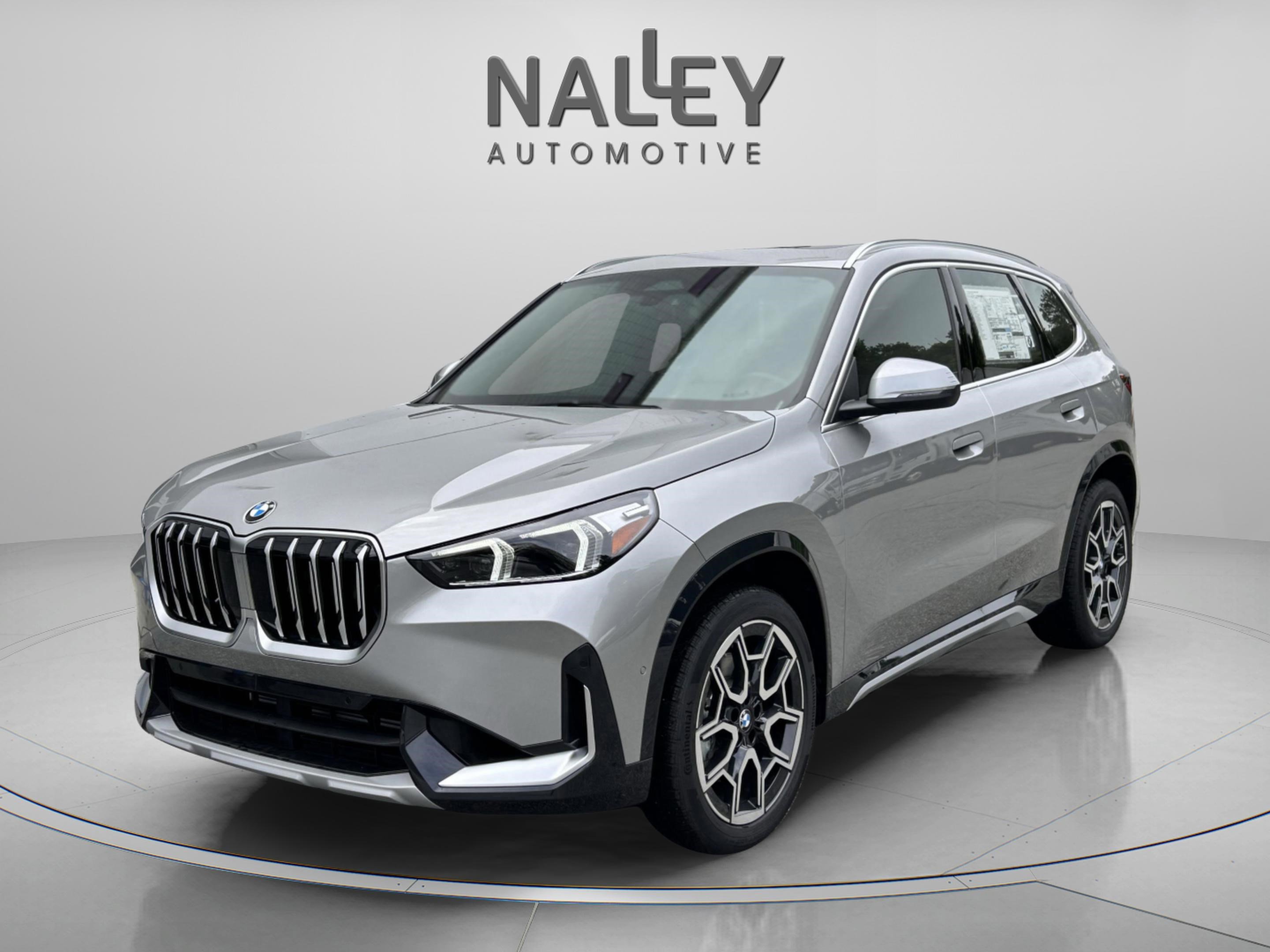Used 2025 BMW X1 xDrive28i w/ Convenience Package image 1