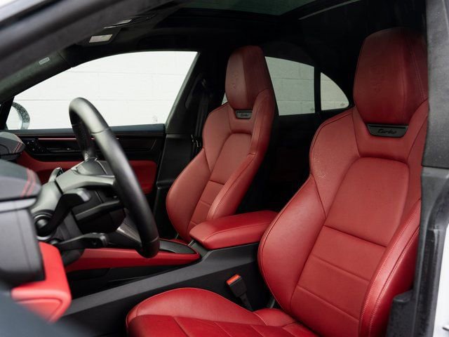 Certified 2025 Porsche Macan Turbo Electric image 5