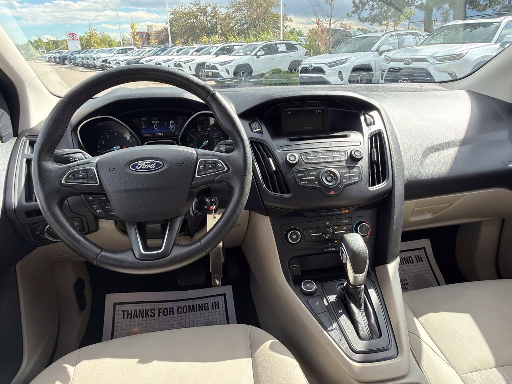 Used 2017 Ford Focus SE w/ Cold Weather Package FWD image 20