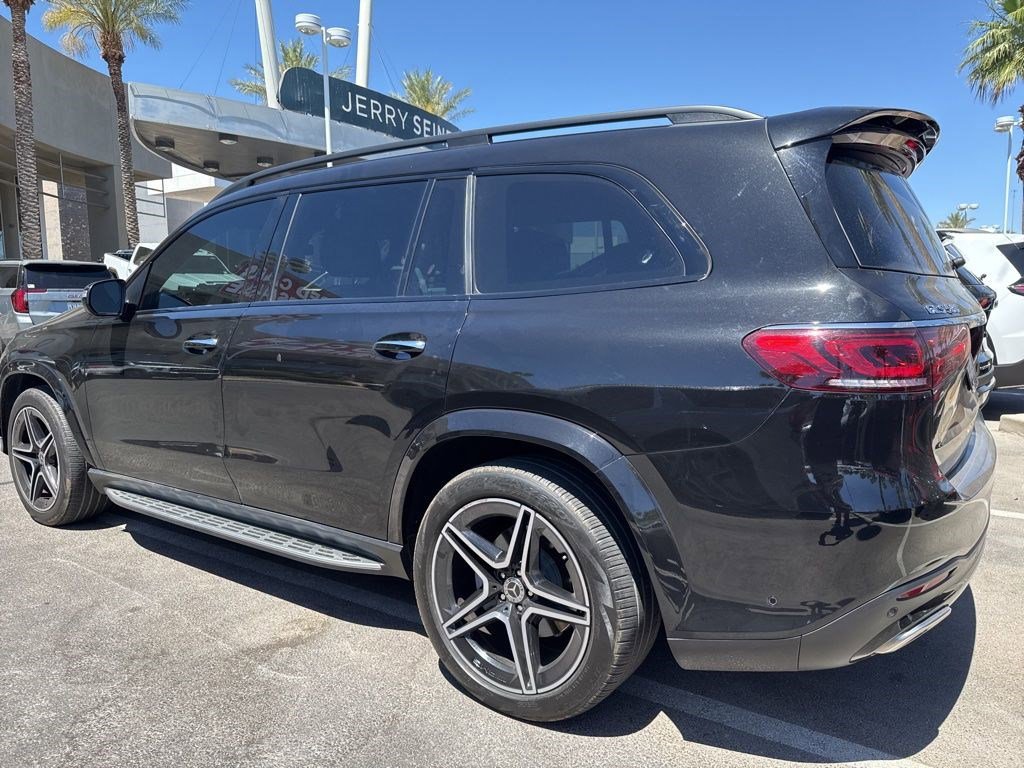 Used 2023 Mercedes-Benz GLS 580 4MATIC image 3