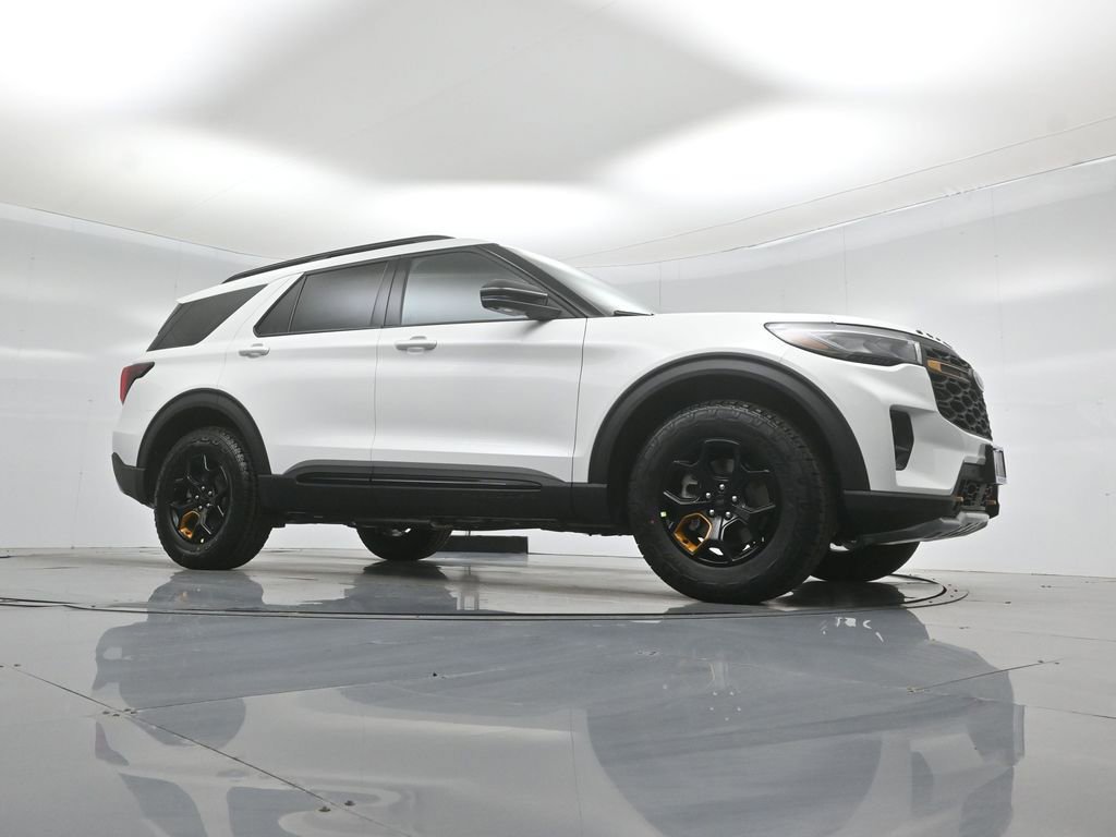 New 2026 Ford Explorer Tremor image 3