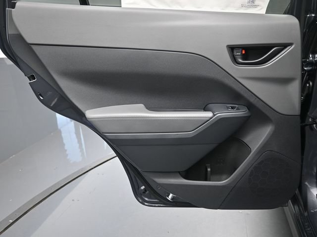 New 2025 Subaru Crosstrek 2.0i Premium AWD/4WD image 24