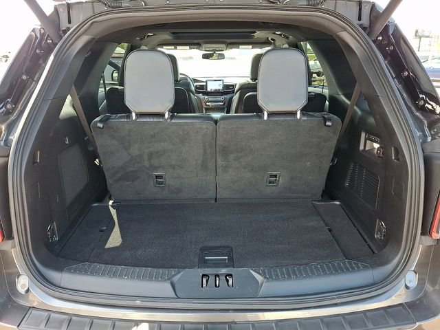 Used 2020 Ford Explorer ST image 29