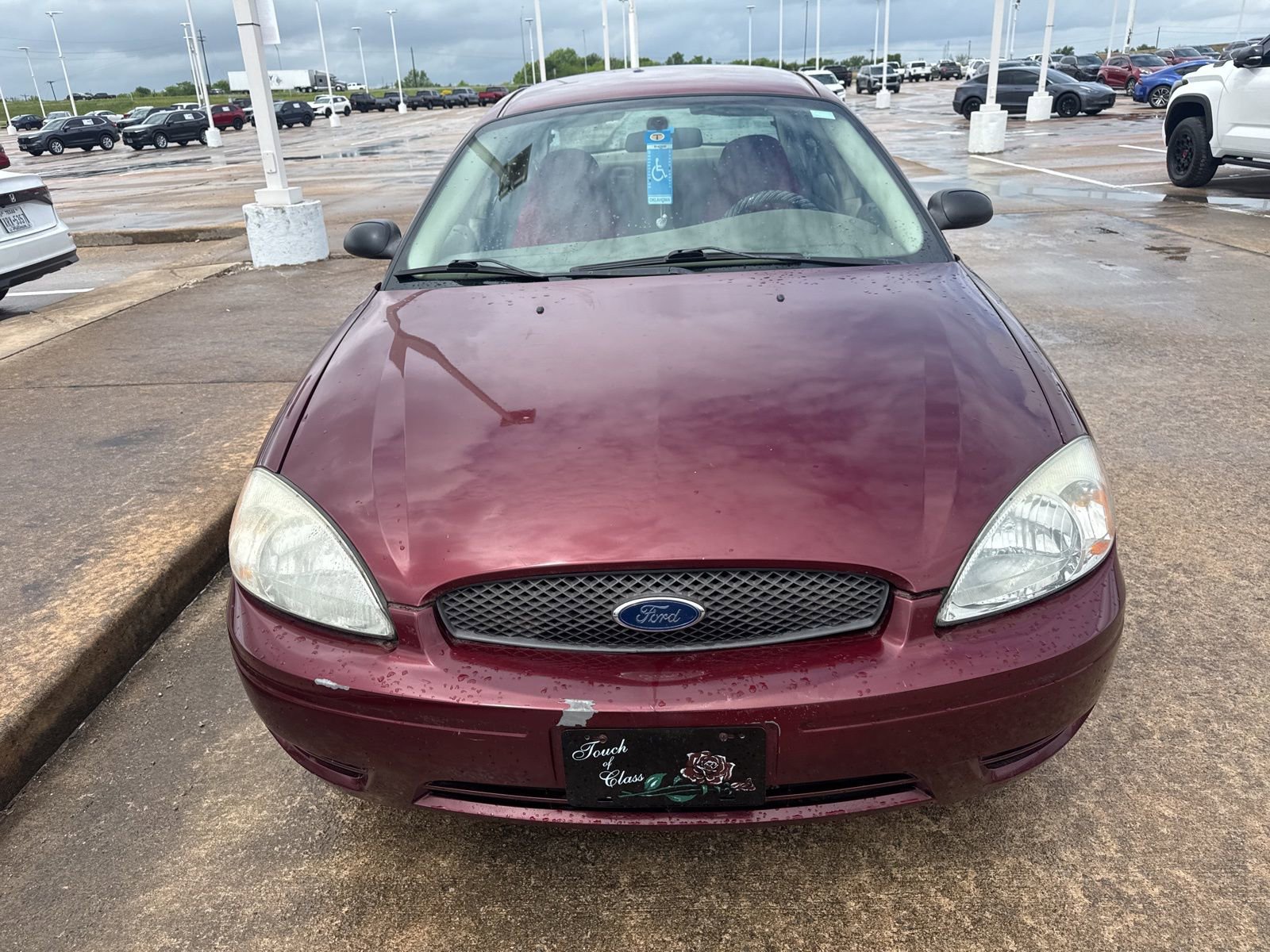 Used 2006 Ford Taurus SE image 2