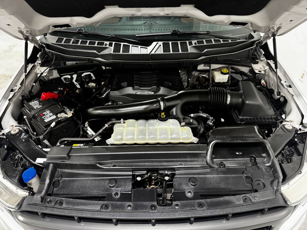 Used 2021 Ford F150 Lariat w/ Equipment Group 502A High image 11