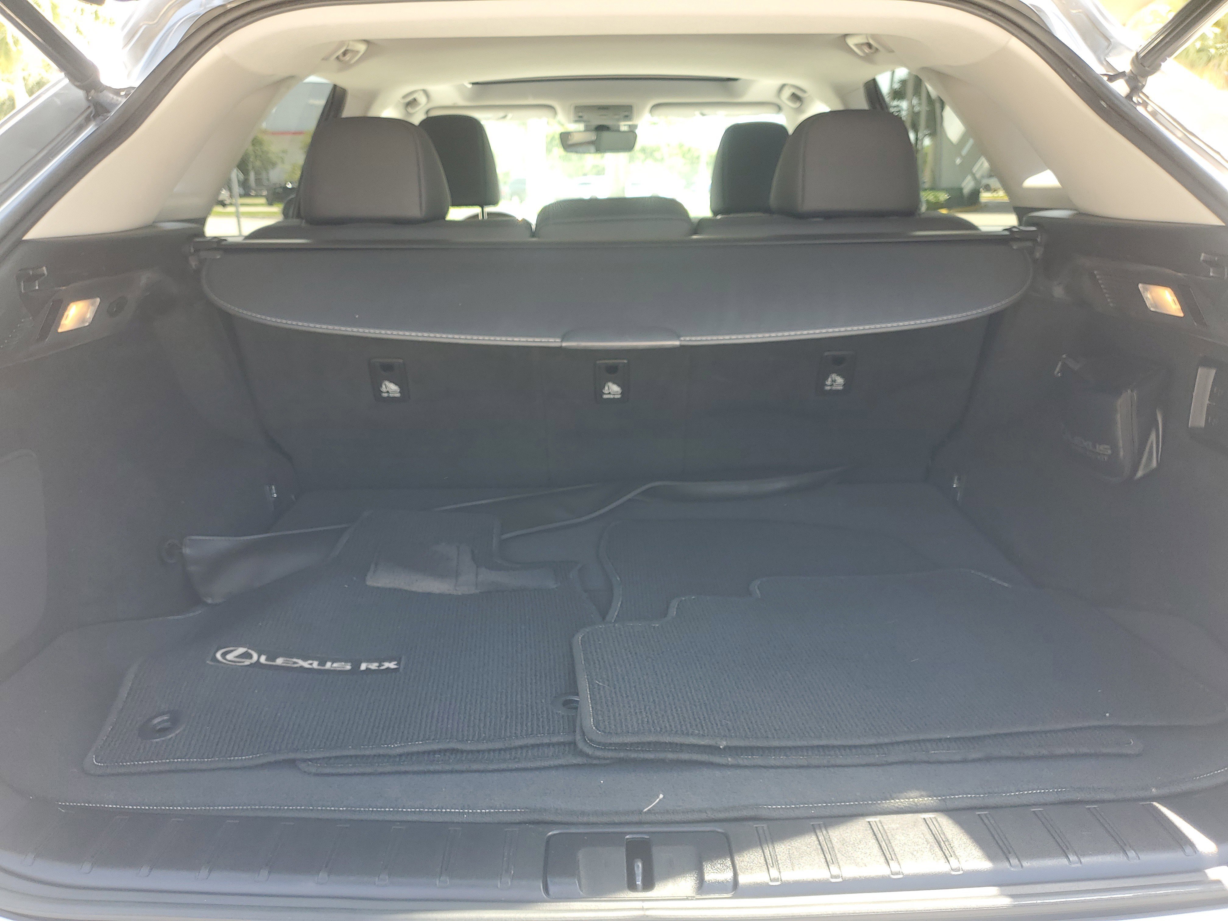 Used 2017 Lexus RX 350 FWD w/ Premium Package image 12