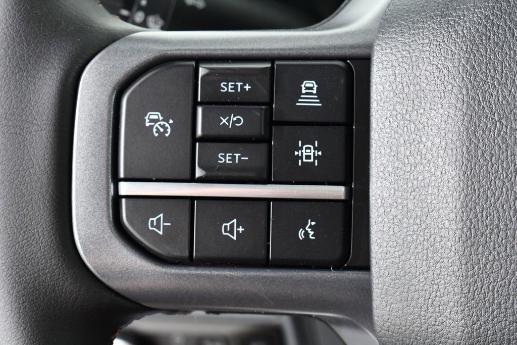 New 2025 Ford F150 Lariat w/ Equipment Group 502A High image 36