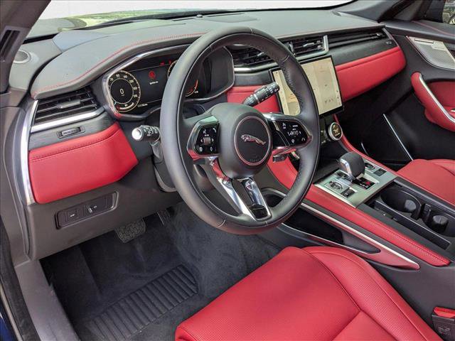 New 2026 Jaguar F-PACE R-Dynamic S image 3