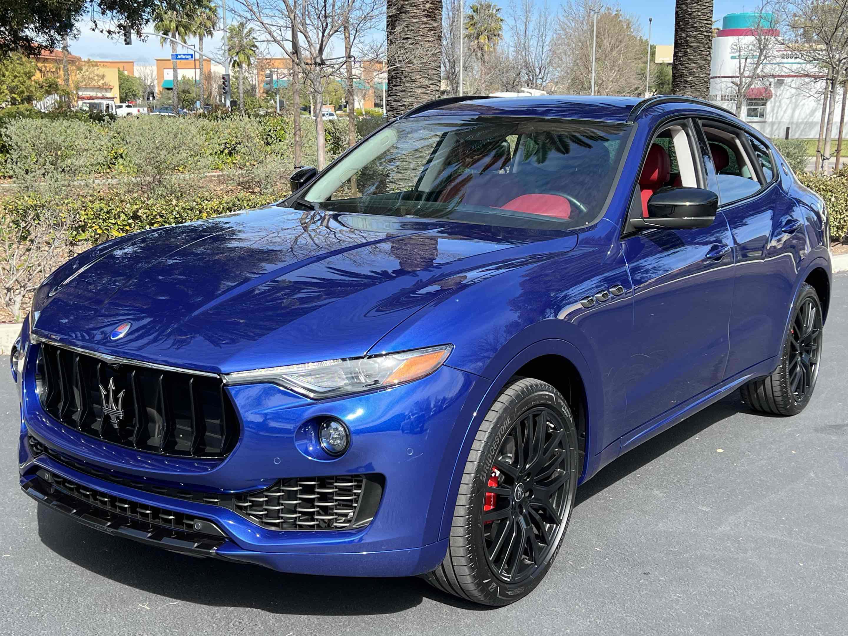 Used 2021 Maserati Levante image 22