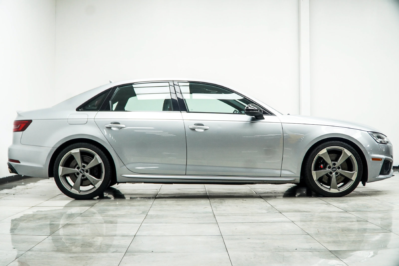Used 2019 Audi S4 Premium Plus w/ Premium Plus Package AWD/4WD image 7