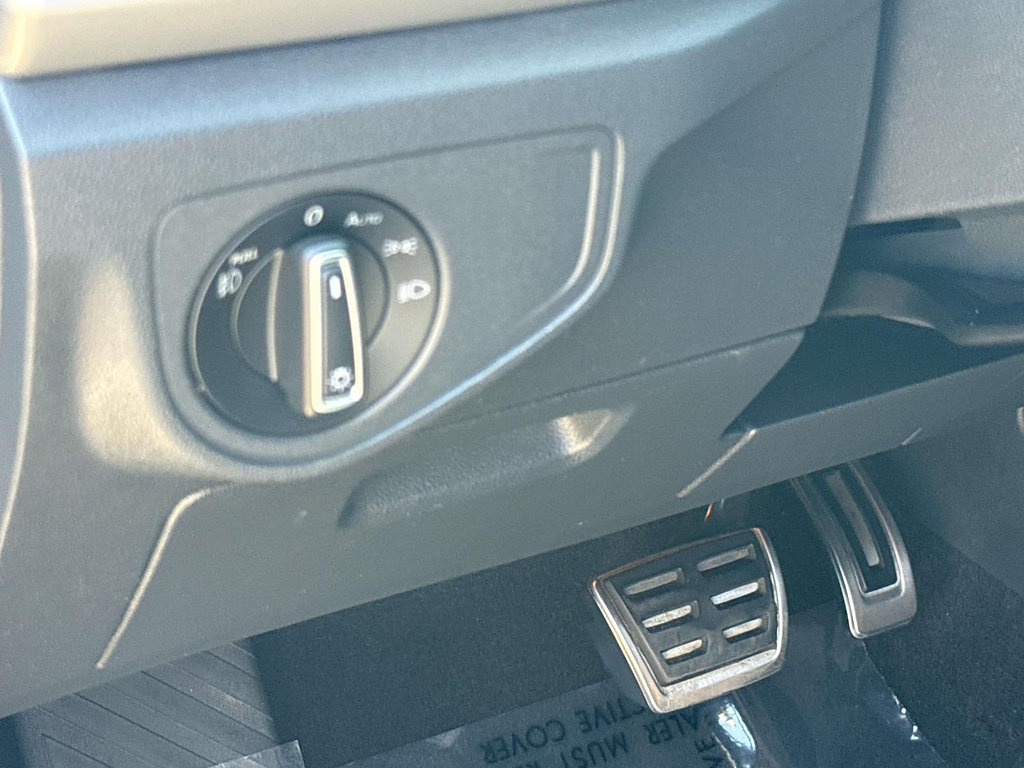 Used 2019 Volkswagen Atlas SE w/ Towing Package FWD image 28