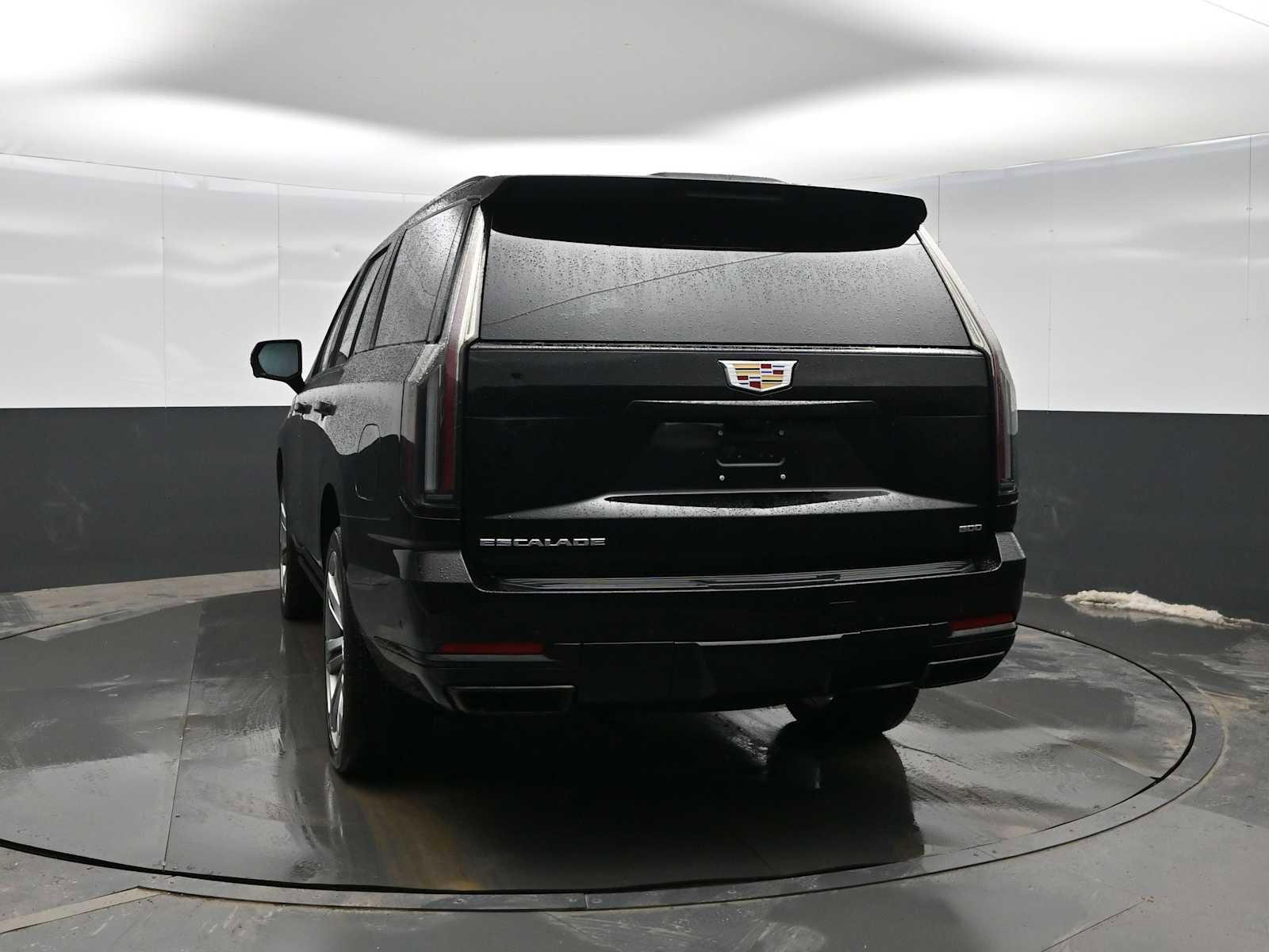 Used 2025 Cadillac Escalade Sport w/ Touring Package image 6