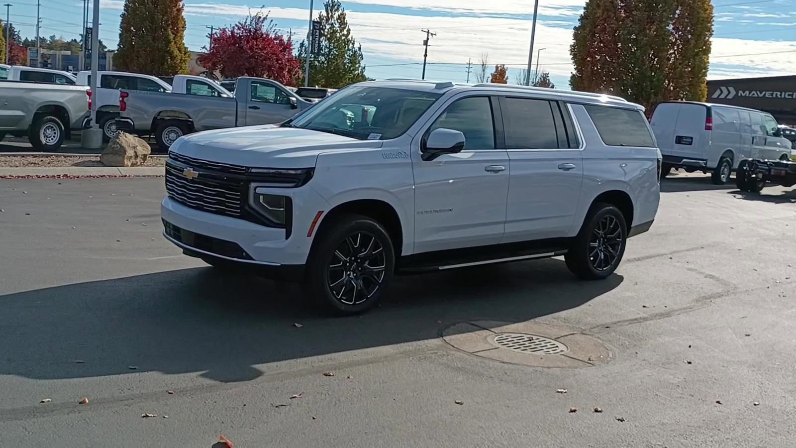 New 2026 Chevrolet Suburban High Country w/ Sun And Tow Package