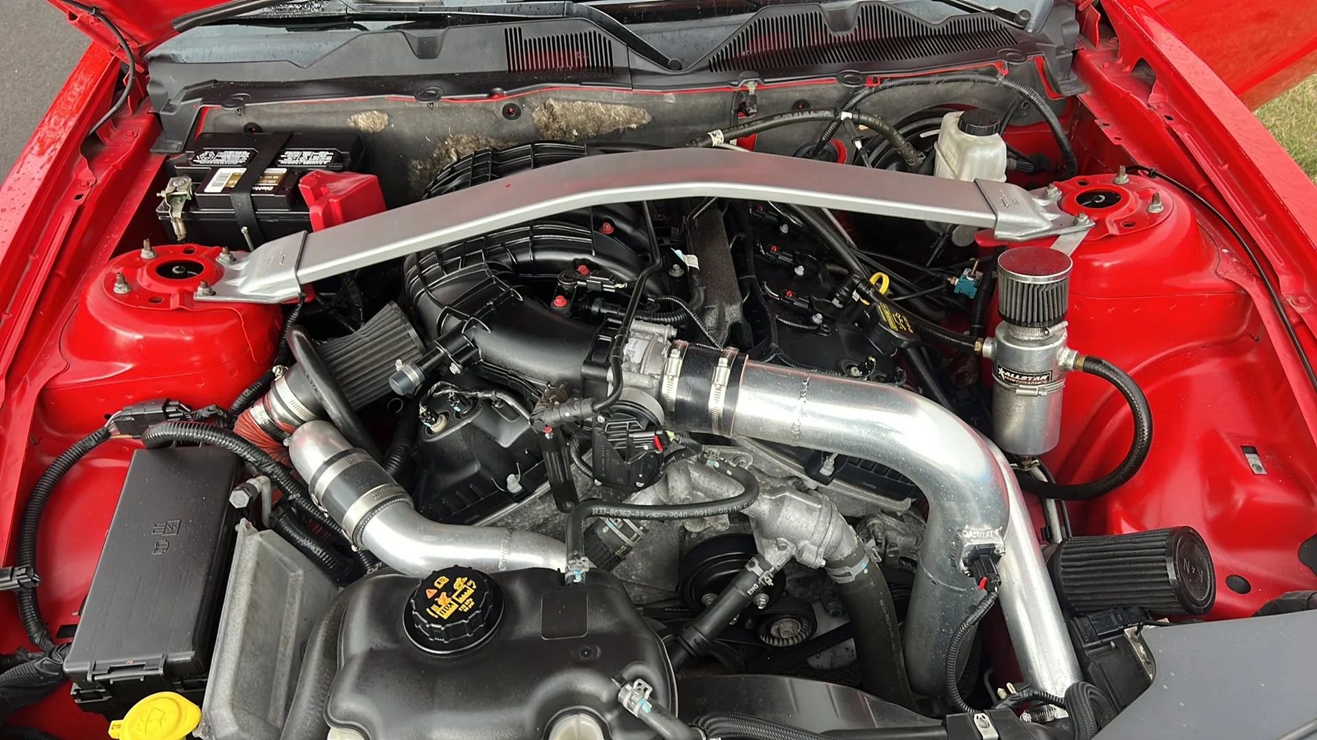 Used 2011 Ford Mustang Premium w/ 202A Rapid Spec Order Code image 17