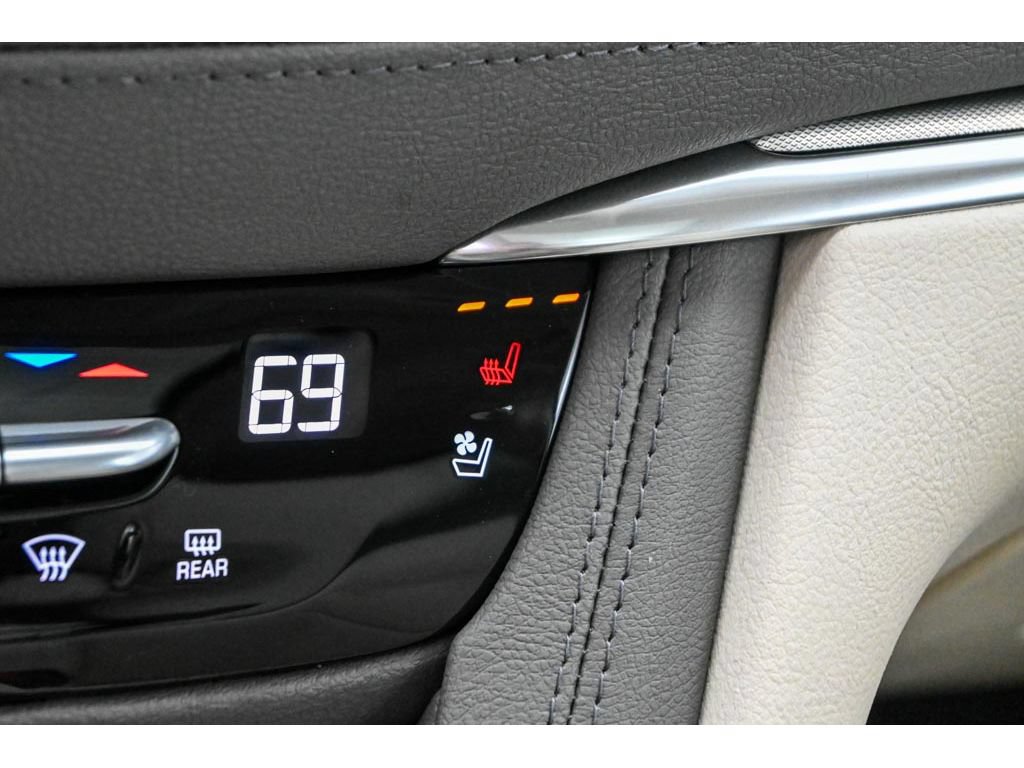 New 2026 Cadillac XT5 Premium Luxury w/ Driver Assist Package AWD/4WD image 32