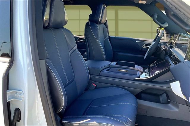 New 2026 INFINITI QX80 4WD image 7