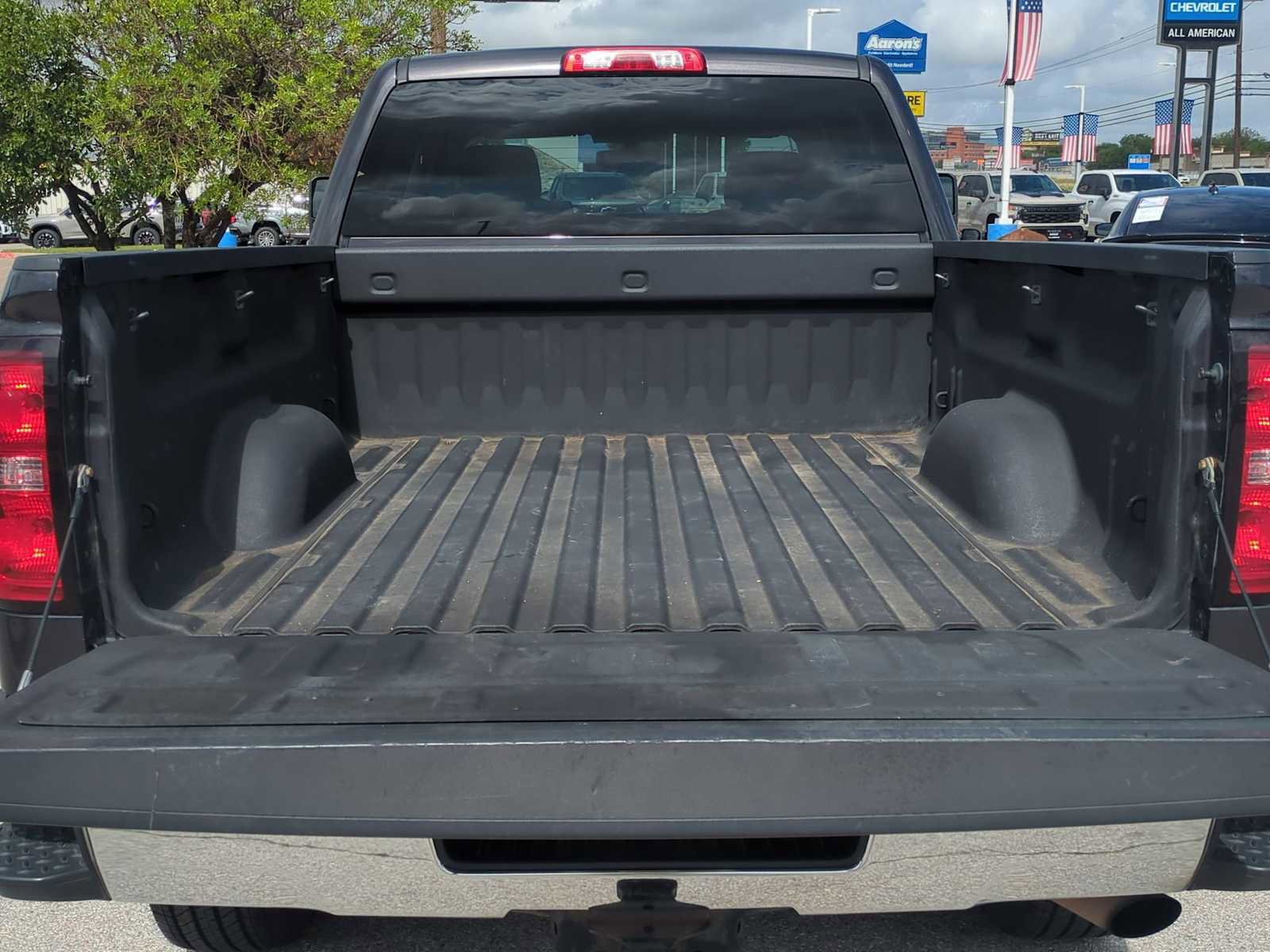 Used 2015 Chevrolet Silverado 2500 LT w/ LT Convenience Package image 23