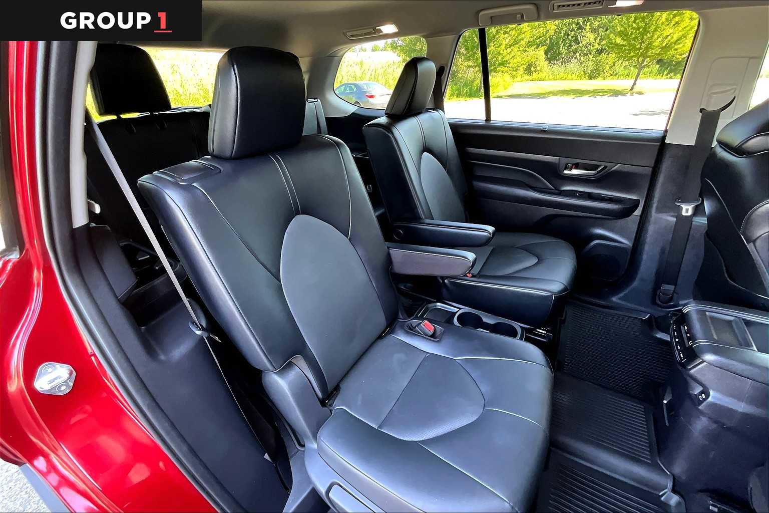 Used 2024 Toyota Grand Highlander XLE image 38