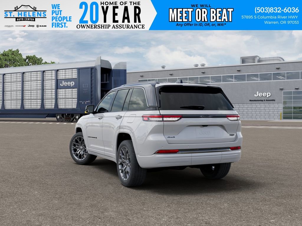 New 2026 Jeep Grand Cherokee Summit w/ Obsidian Package image 4