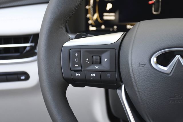 New 2026 INFINITI QX60 Pure image 8