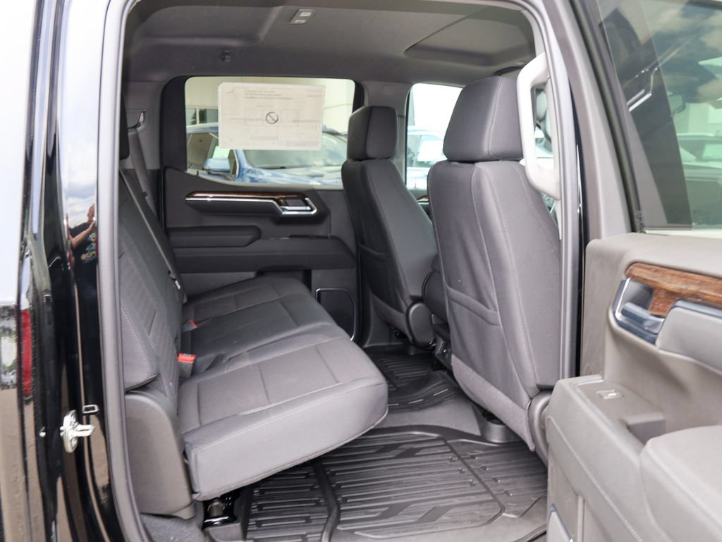 New 2026 GMC Sierra 1500 SLE AWD/4WD image 28