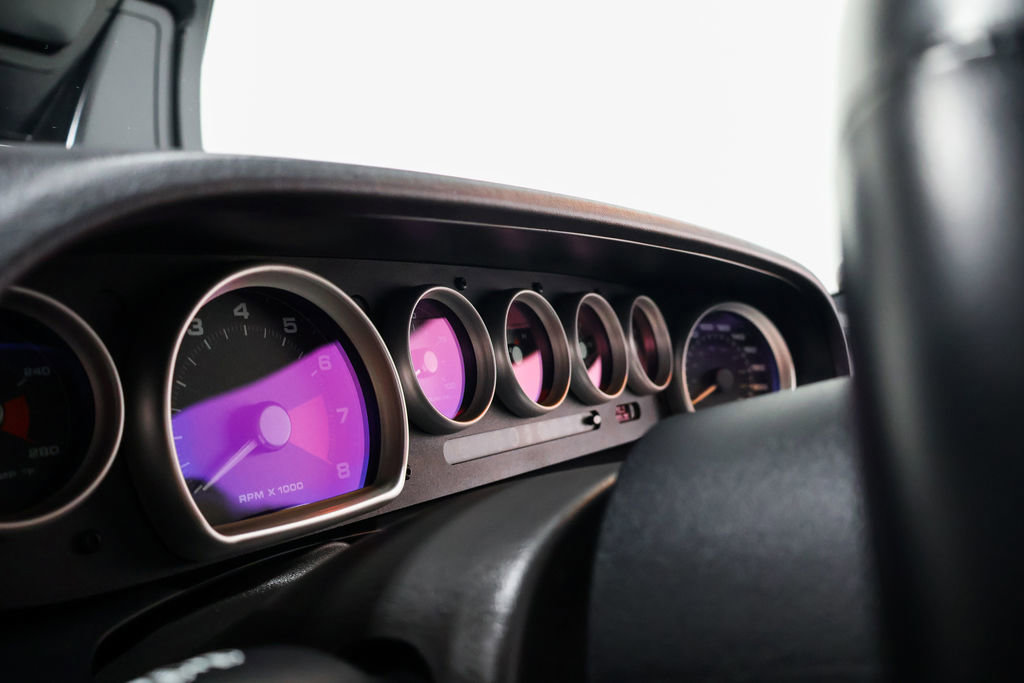 Used 2006 Ford GT RWD image 30