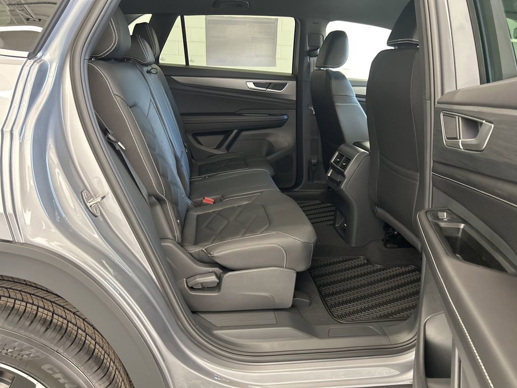New 2026 Volkswagen Atlas Cross Sport SE AWD/4WD image 30