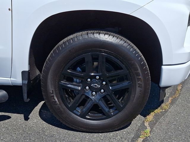 Certified 2024 Chevrolet Silverado 1500 Custom w/ Rally Edition AWD/4WD image 8