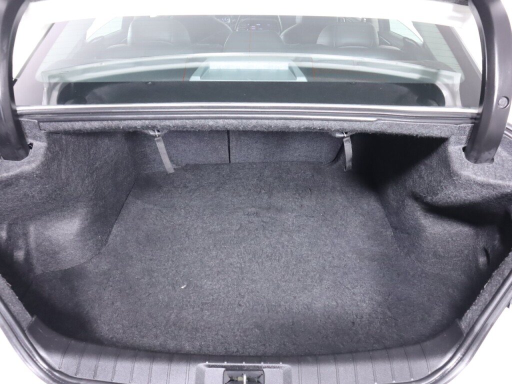Used 2018 Nissan Maxima Platinum FWD image 40
