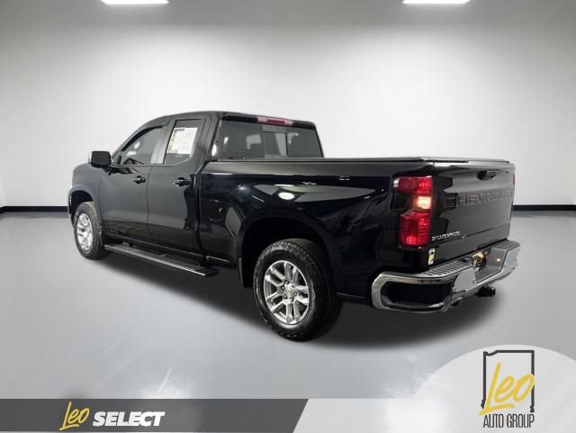 Used 2025 Chevrolet Silverado 1500 LT w/ Z71 Off-Road Package AWD/4WD image 9
