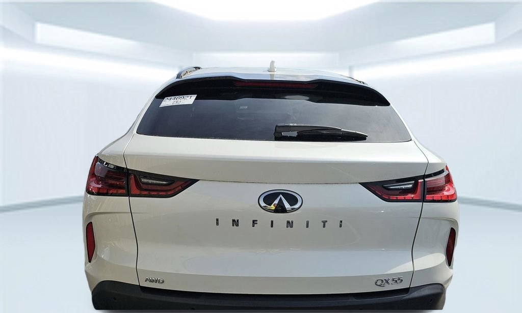 Used 2023 INFINITI QX55 Luxe w/ Cargo Package image 12
