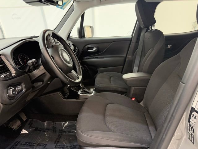 Used 2019 Jeep Renegade Altitude w/ Quick Order Package 22M image 12