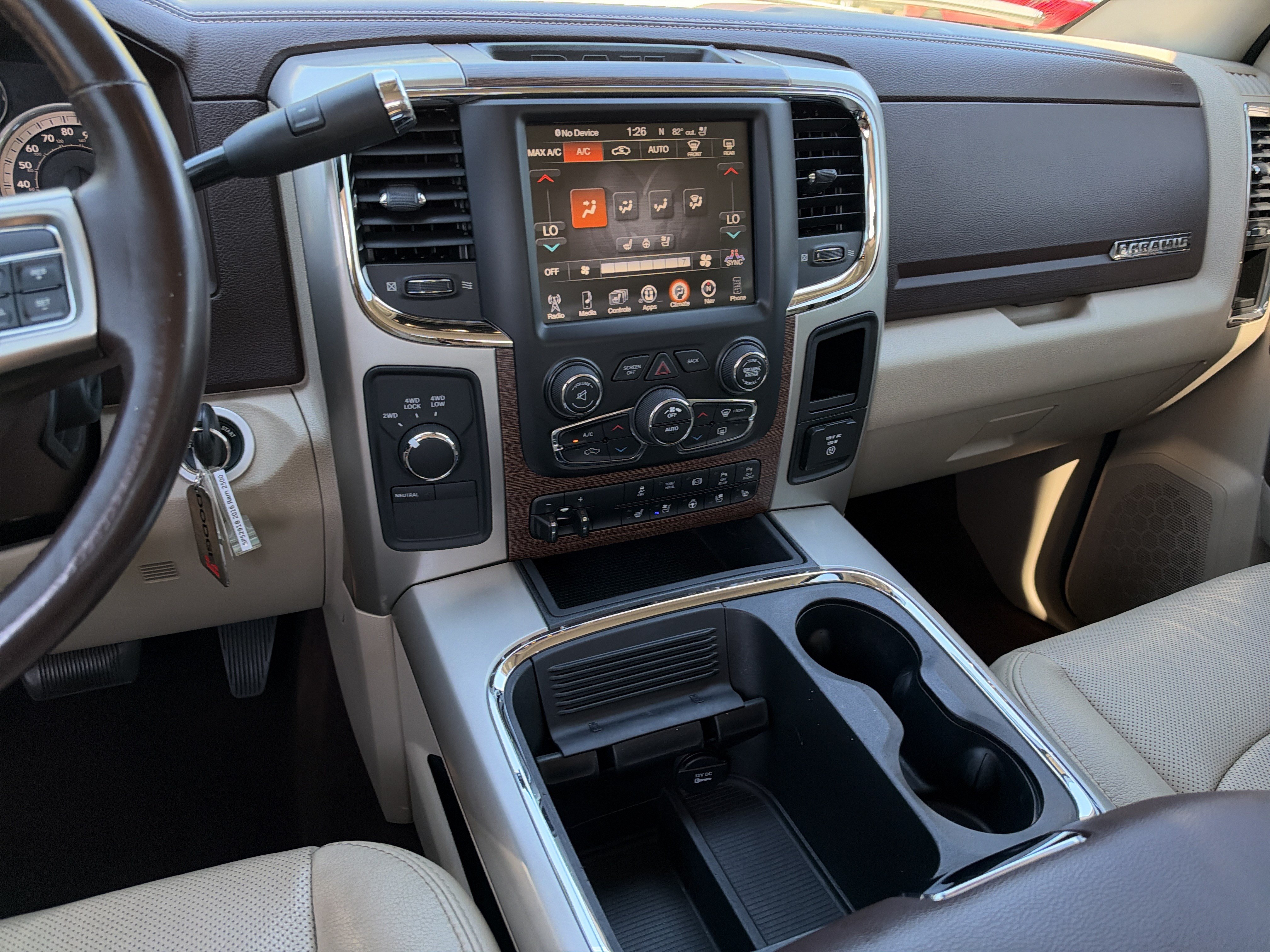 Used 2016 RAM 2500 Laramie AWD/4WD image 32