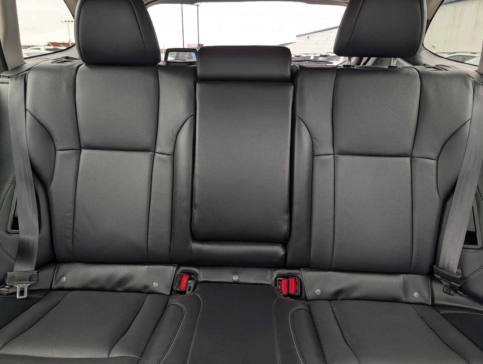 Used 2023 Subaru Outback Limited image 13