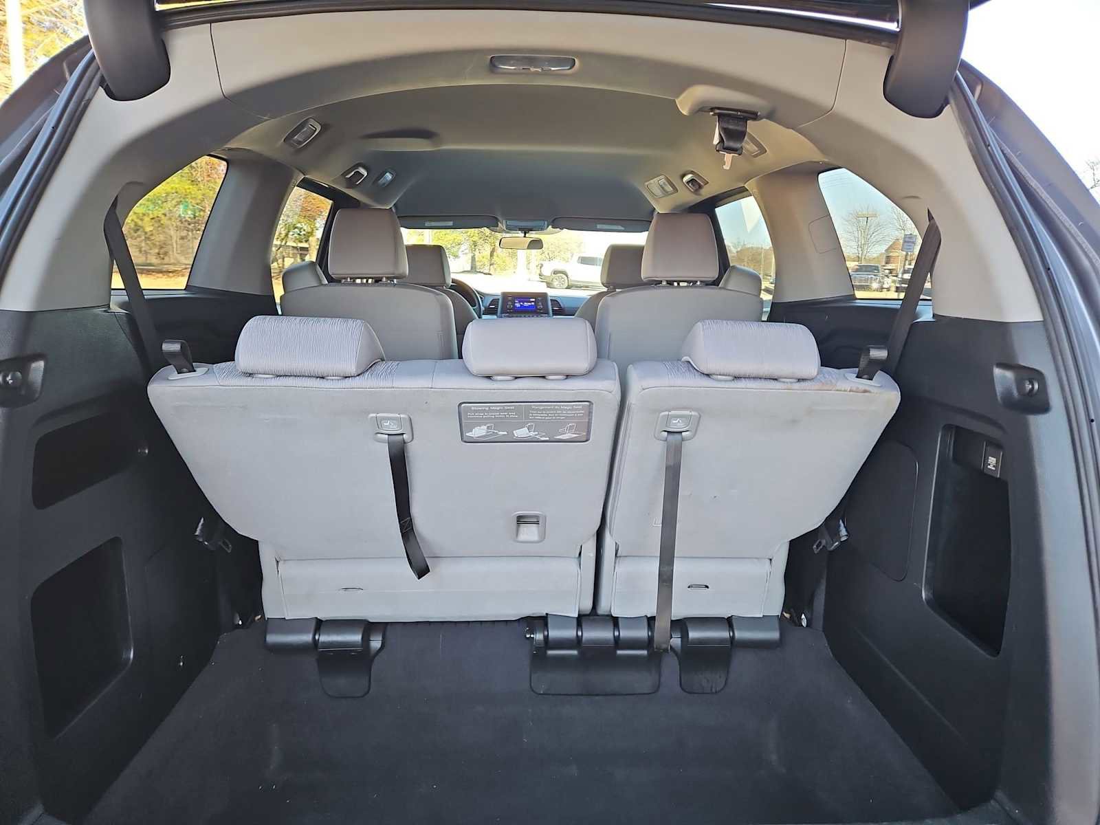 Used 2020 Honda Odyssey LX image 34