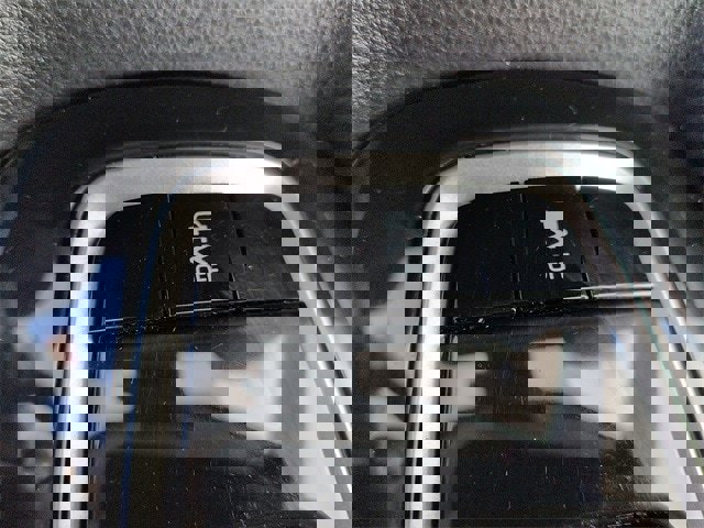 Certified 2025 Toyota Corolla LE image 24