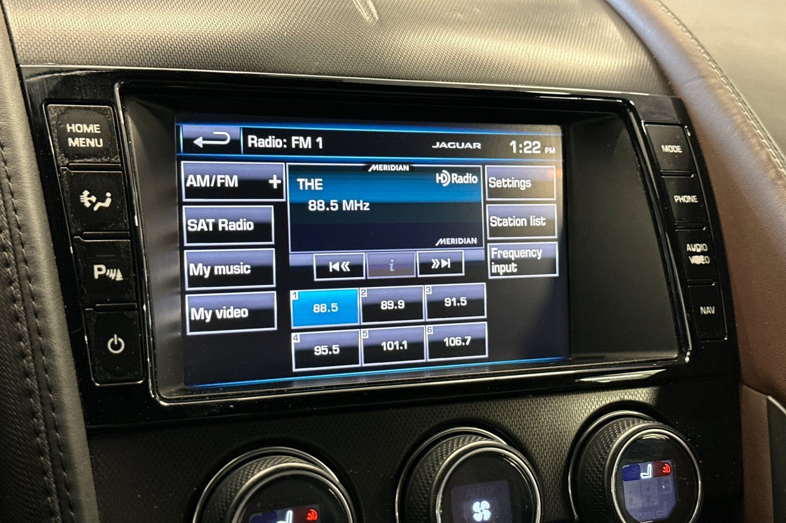 Used 2014 Jaguar F-TYPE S RWD image 20