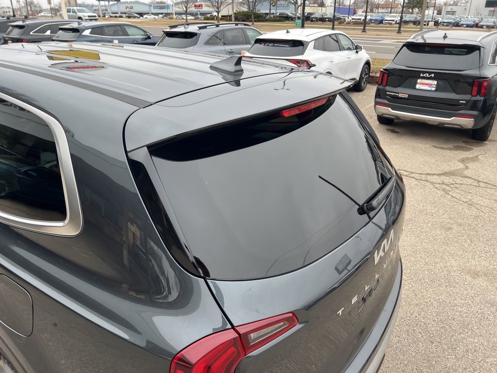 Certified 2024 Kia Telluride LX image 35